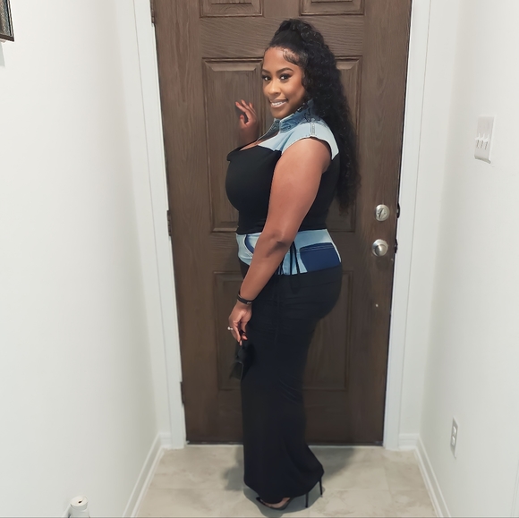 Denim and Black Skirt Set - Picture 2 of 4